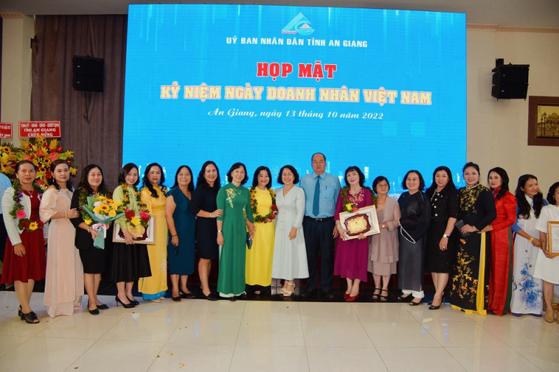 ky niem ngay doanh nhan viet nam 1